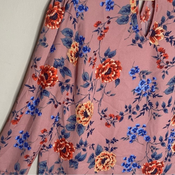 Iris Women’s Floral Long Sleeve Bell Sleeve Blouse Size Medium - Picture 13 of 16